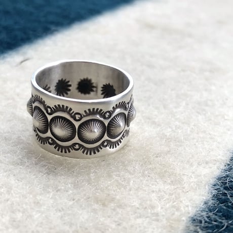 indian jewelry "Herman Smith (navajo)" stering silver  band ring