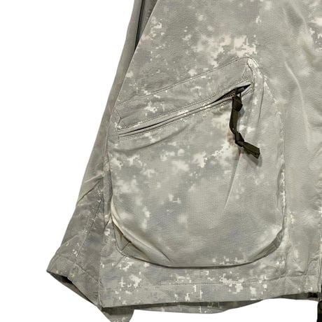 dip ltd "military type degital camo nylon blouson" (beige camo)unisex