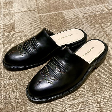 UNMARKED "Nahua Mule" (black multi)unisex