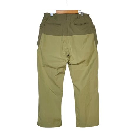 dip ltd "military type switching zip pocket army pants" (khaki)unisex
