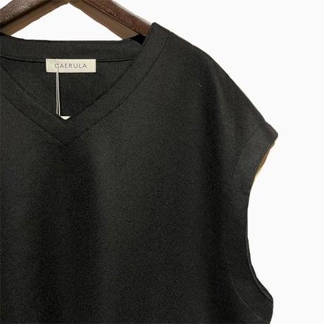 CAERULA"melton vest"(black) women's