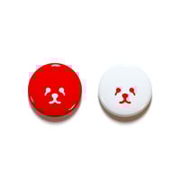 ビションフリーゼ　紅白バッジ