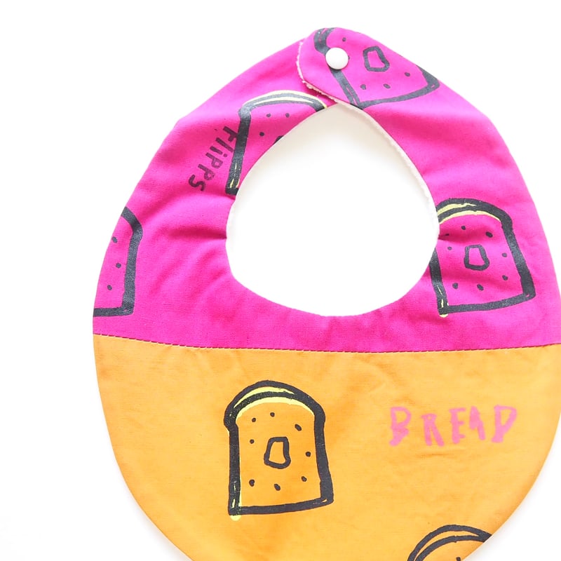 ★まるまるイエロー×モカ★ ハンドメイド　リバーシブル　スタイ ☆まるまるイエロー×モカ☆ ハンドメイド リバーシブル スタイ