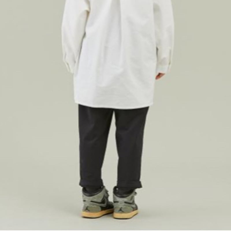 MOUN TEN. / stretch nylon gaba 1tuck pants MP