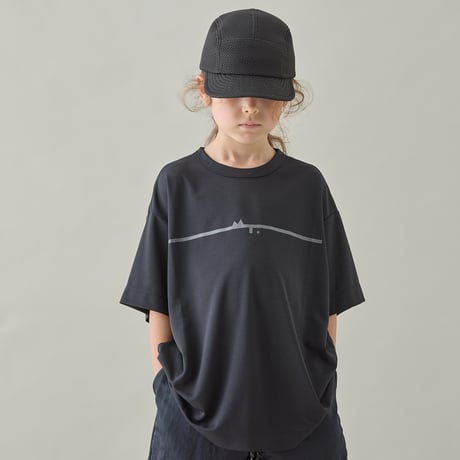 MOUN TEN. / reflect line cool T　MT83-1964　 black  125.140.0(155).1(adult)