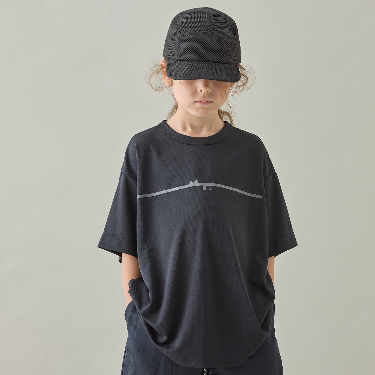 MOUN TEN. / reflect line cool T MT83-1964 blac