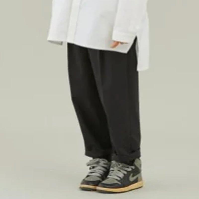 MOUN TEN. / stretch nylon gaba 1tuck pants MP