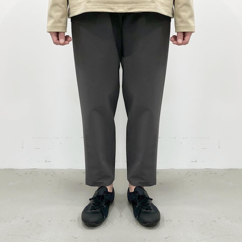 5ff6885a8a457229d2b1664d
