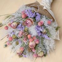 たっぷり小花の紫系ドライフラワースワッグ | ドライフラワーと