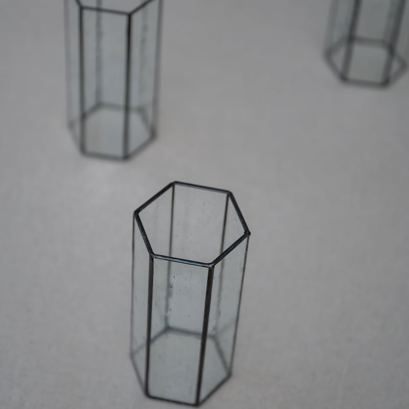 お悔やみに】ホワイトグリーン系ロングサイズのドライフラワー花瓶花束