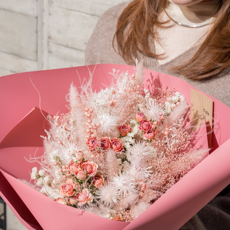 スプレーバラのピンク系 花瓶花束 | ドライフラワーと、うつわと暮らし