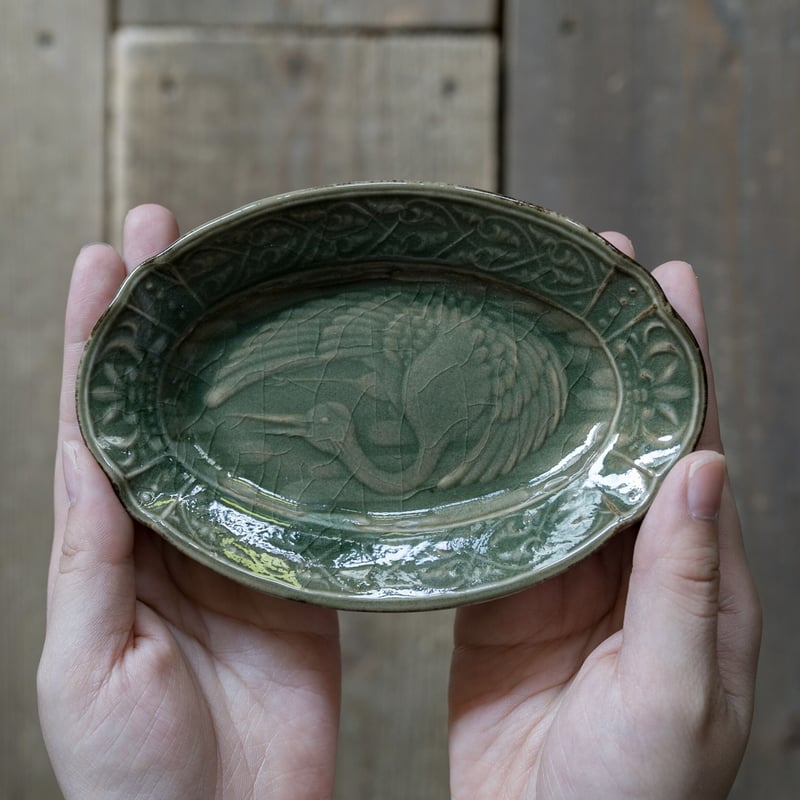 陽刻 オーバル皿SS（亀・鶴）【SUIYO】 | ドライフラワーと、うつわと