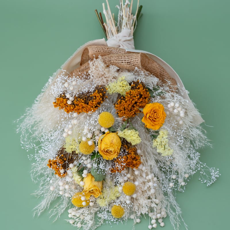 イエローバラ入りドライフラワースワッグ&花瓶花束 