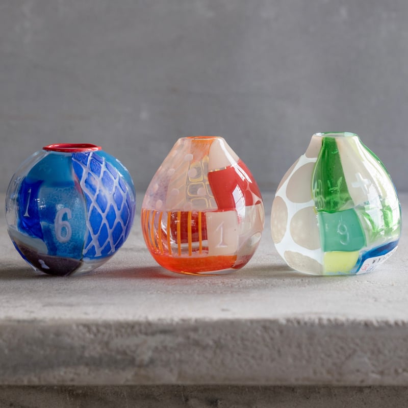 【再出品】イタリア製 一輪挿し 一輪挿し「鱗石」｜｜家庭画報ショッピングサロン