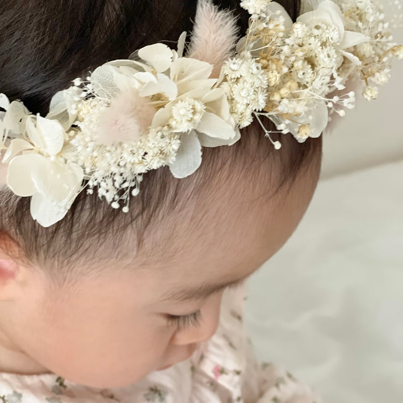 記念日を彩るドライフラワーの花かんむり　〜　イエロー&ホワイト　〜 楽天市場】ワイヤーリース ドライフラワー タグ付き ミモザ