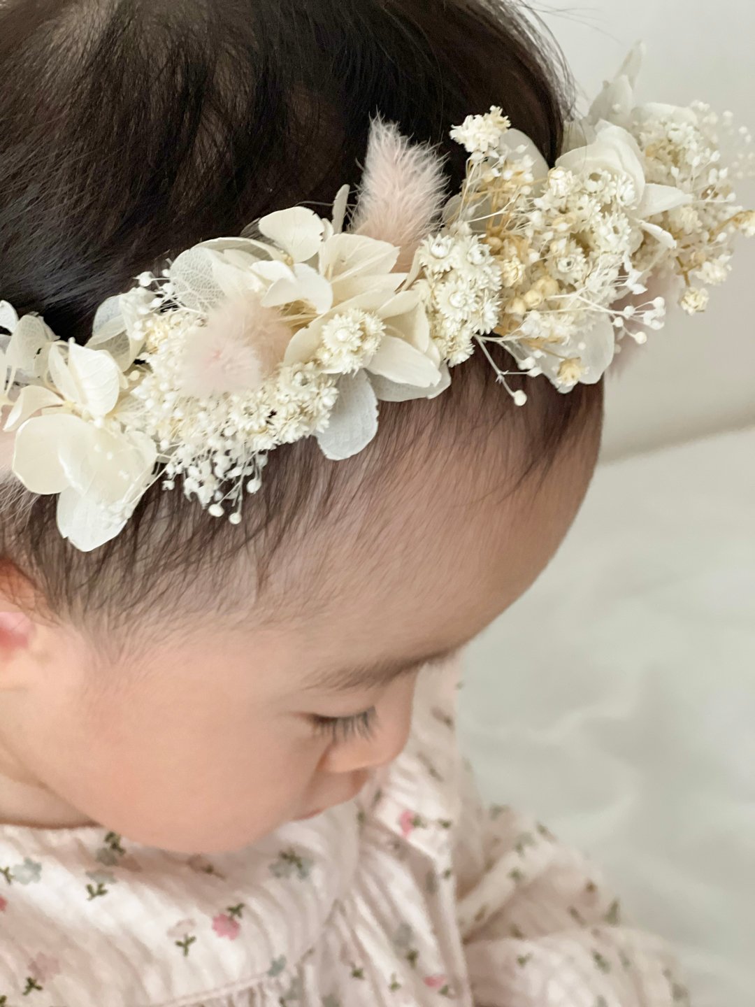 記念日を彩るドライフラワーの花かんむりwhite kids ver. 記念日を彩るドライフラワーの花かんむりwhite×gray kids ver.