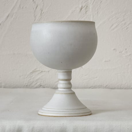 ホワイトフリルエッジ花瓶　水谷ちえみ ホワイトフリルエッジ花瓶 水谷ちえみ ホワイトフリルエッジ花瓶 水谷