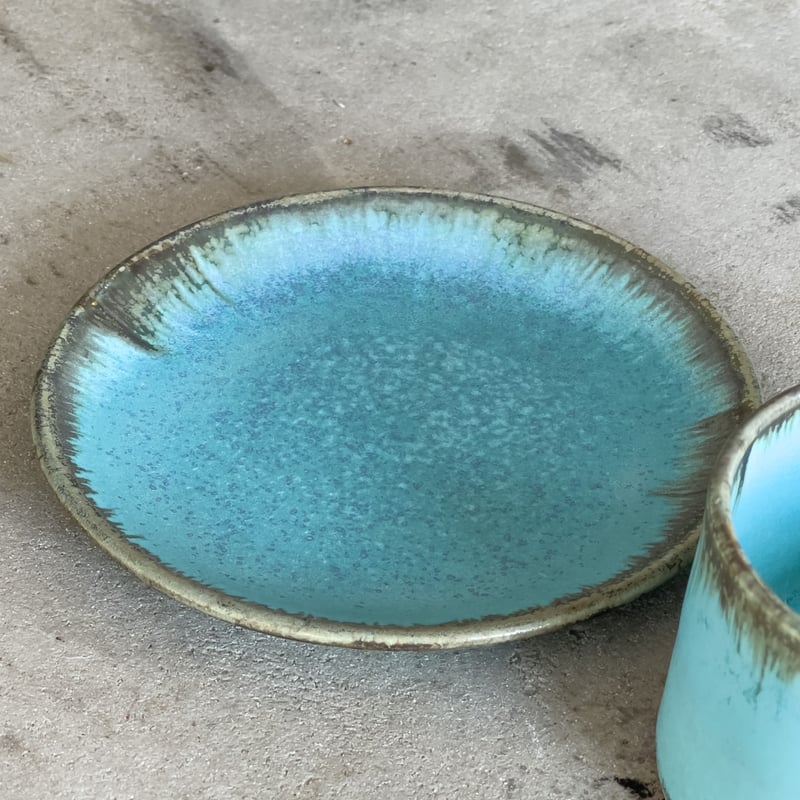 宮本めぐみ　人気のオーバル皿とマグカップ 宮本めぐみ 人気のオーバル皿とマグカップ