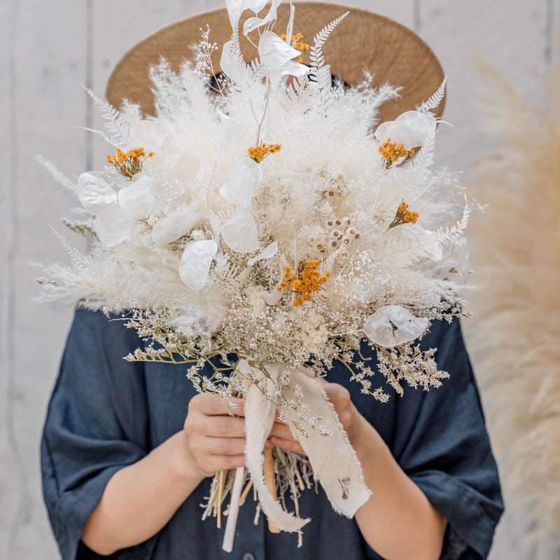 ルナリアのホワイトドライフラワーブーケ（ウェディング・結婚式・記念