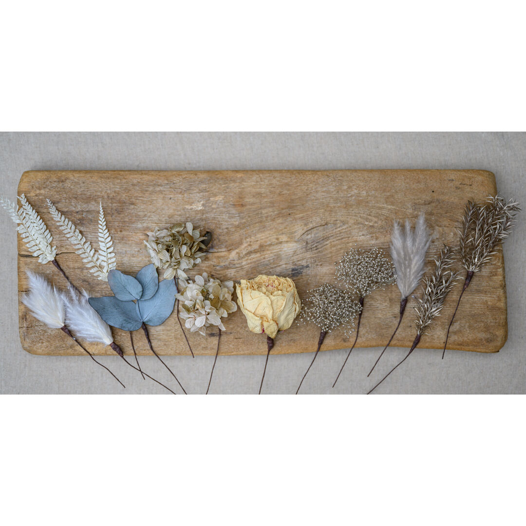 no33 ハンドメイド✩.*˚白×ゴールド華やかなヘアアクセサリー no33 ハンドメイド✩.*˚白×ゴールド華やかなヘアアクセサリー