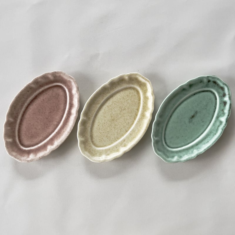 ヨシノヒトシ オーバル皿 印花二輪 未使用品 ヨシノヒトシ オーバル皿