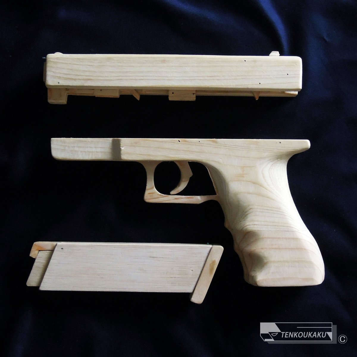 ブローバックする輪ゴム銃(排莢機能付)・グロック タイプver.2 ブローバックする輪ゴム銃(排莢機能付)・グロック タイプver.2
