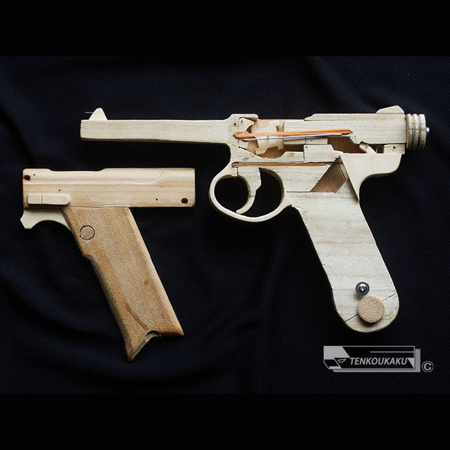 ブローバックする輪ゴム銃・南部十四年式拳銃タイプ