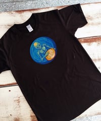 La Musica Mother Planet  / ハイグレードTシャツ | ハンドパン