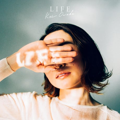 【完売】EP「LIFE」記念ブックレット＆缶バッヂ付き [限定150部]