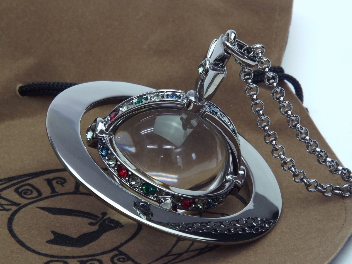 ヴィヴィアンウエストウッド ペンダント ジャイアントオーブ