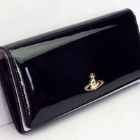 ヴィヴィアンウエストウッド 長財布 ブラックエナメル二つ折り