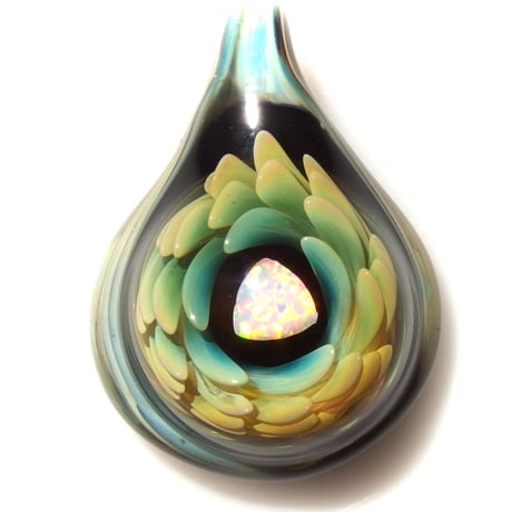 【玉響glass】オパール入り翠風ペンダント ポリシリケイトガラス 一品物 玉響glass