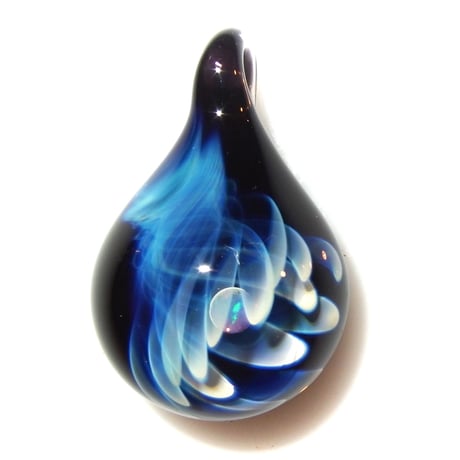【玉響glass】オパール入り翠風ペンダント ポリシリケイトガラス 一品物 玉響glass