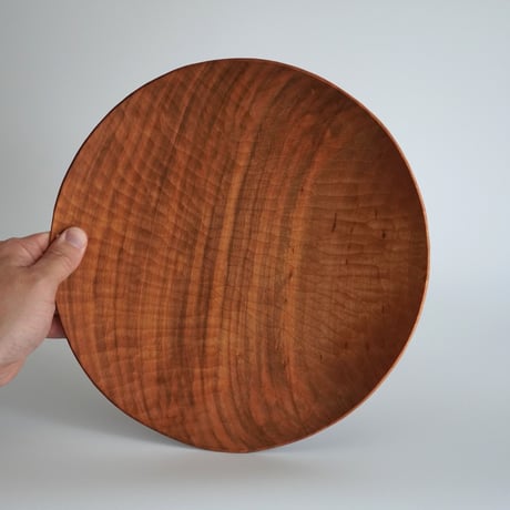 高台付き円皿　φ27cm