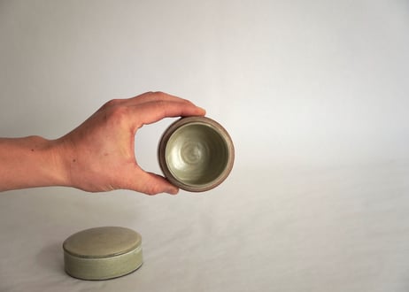 筒蓋物