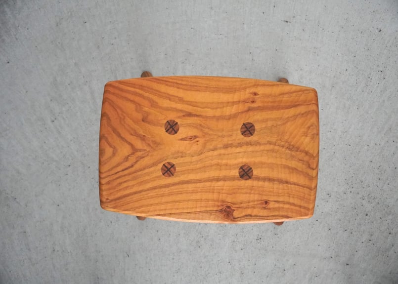 栗とさくらのスツール 旭川家具 gauzy calm works ガージーカームワークス H-スツール