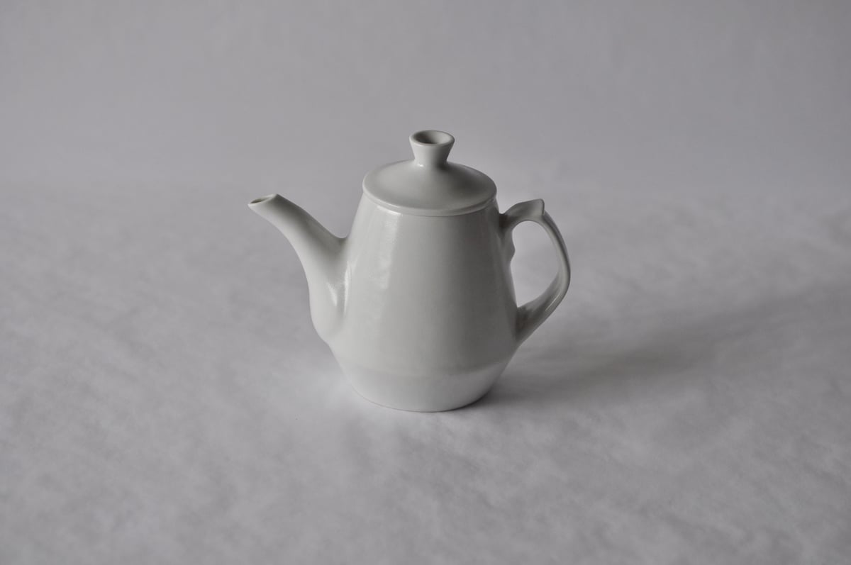 白磁物入れ fit=scale-down,w=1200