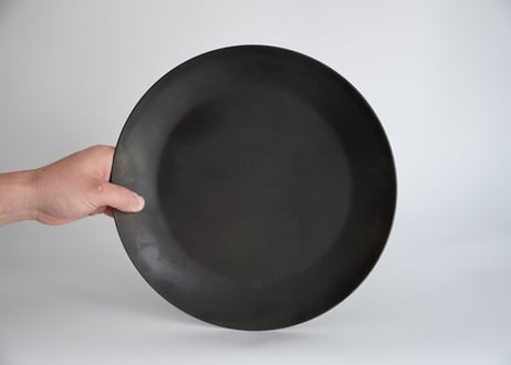 鉄皿（浅い）　Φ.29cm