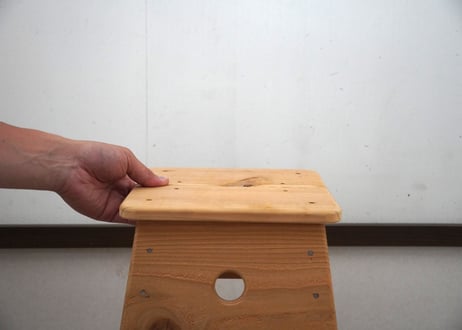 小屋スツール（子供）