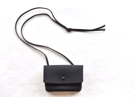 Amulet #008 Horizontal