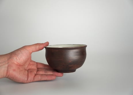 黒刷毛抹茶茶碗