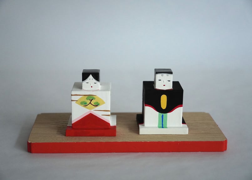 嘉久雛（かくびな）敷板 ・紙箱セット | COCOROSTORE