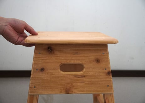 小屋スツール
