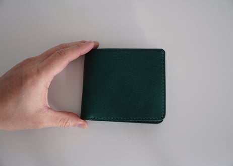 二つ折り財布