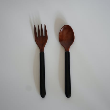 黒漆塗り分けスプーン・フォーク
