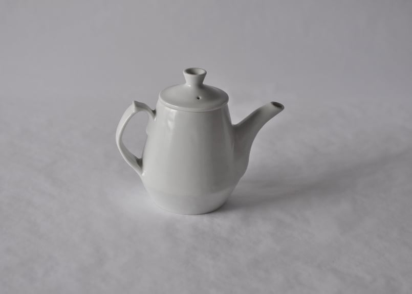 時代　白磁　ティー・ポット　急須　茶器　無傷 時代白磁ティー・ポット急須茶器無傷