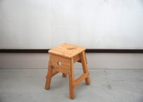 小屋スツール（子供）