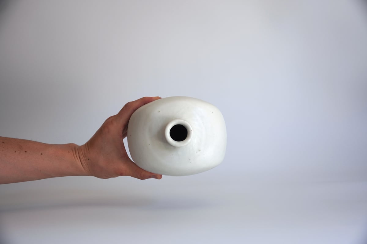 雪白磁篇壺 | COCOROSTORE