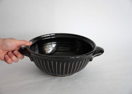 黒釉しのぎ鉢（大）