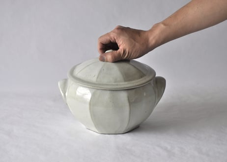 面取手付き蓋物